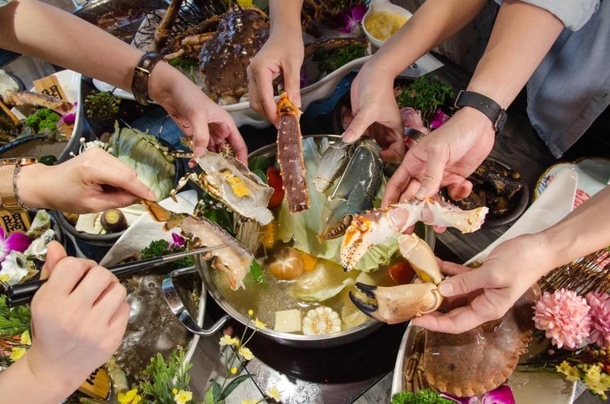 闊佬shabu shabu【2025年】當月壽星!!! 鮑魚、小花枝(二選一)