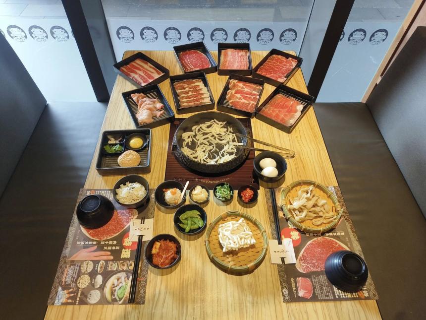 壽喜燒一丁(二代目淡海店 )【2025年】四人同行含當月壽星,壽星本人僅收取服務費用
